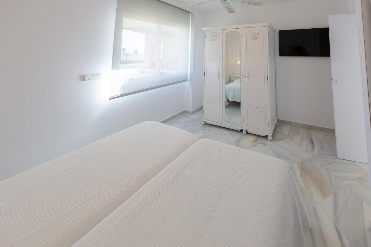 Apartamentos Las Americas Islantilla Exteriör bild